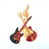 Guitares électriques avec clé de sol aimanté